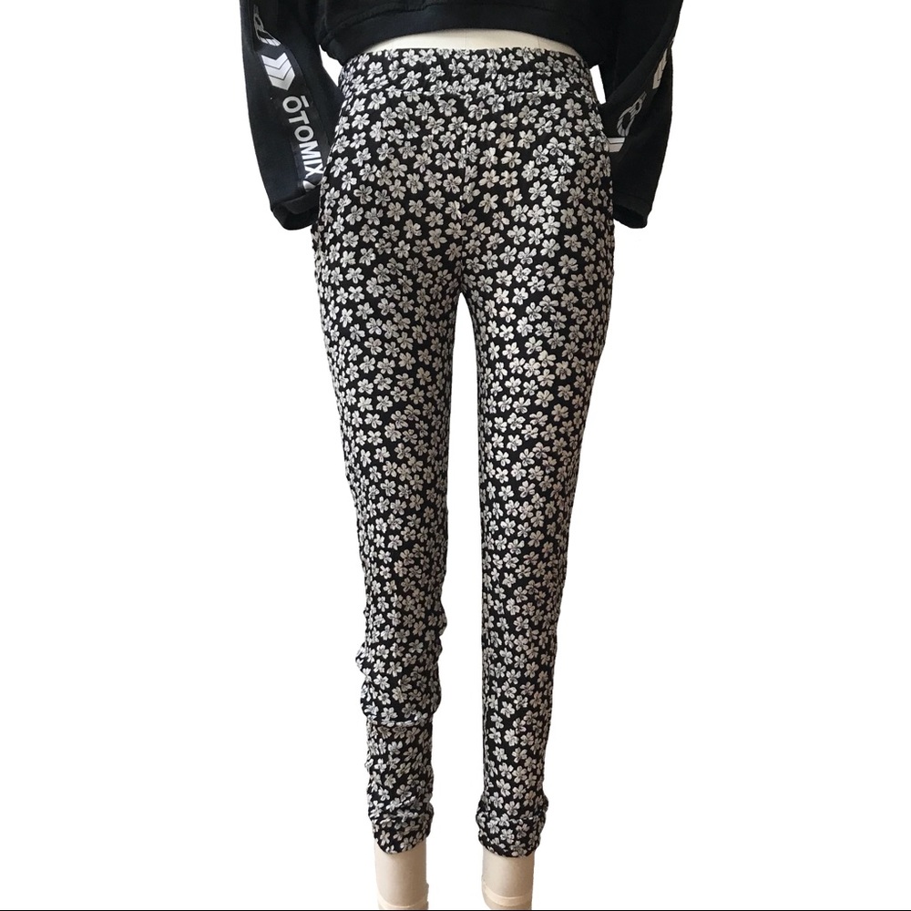 Brandy Melville Black Floral Culotte Jogger Pants